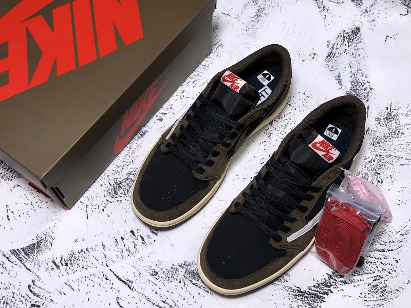 AJ1 1 x Travis Scott TS Low Mocha